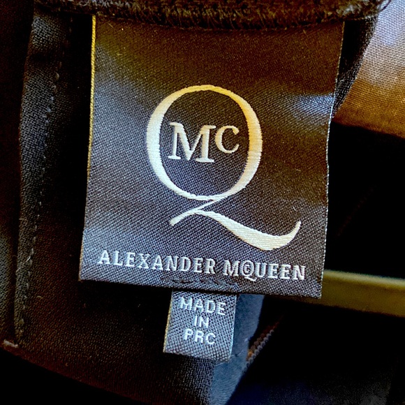 Alexander McQueen top I would say size xs - Picture 3 of 9